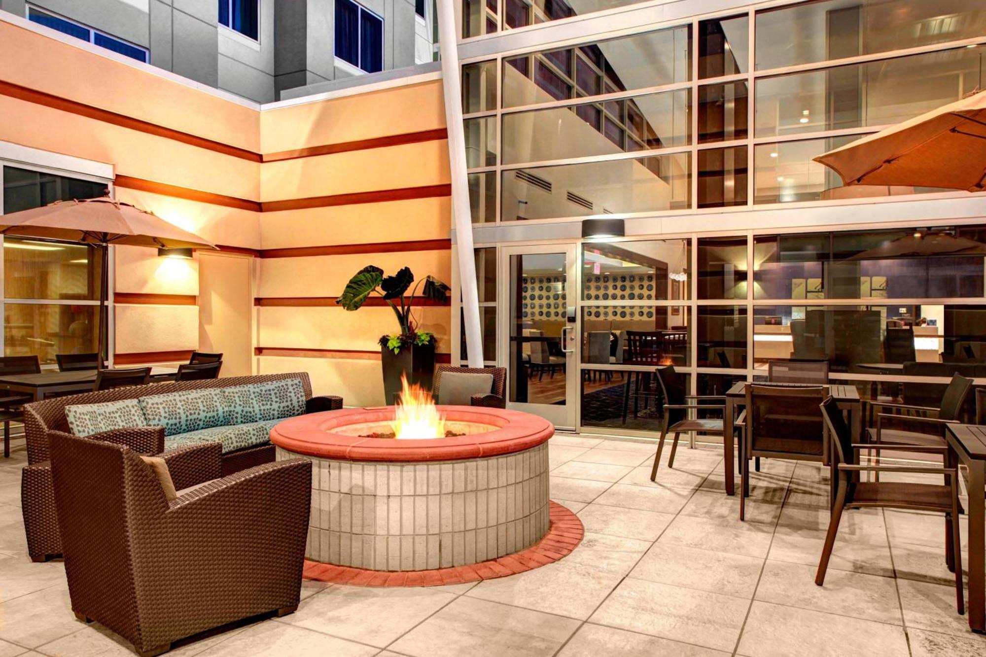 Residence Inn By Marriott Philadelphia Airport Exterior photo